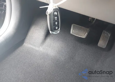 2024 Hyundai Venue Sel from USA, damaged, VIN KMHRC8A30RU296273